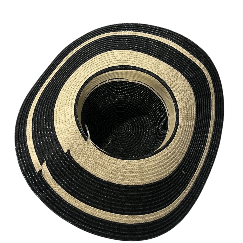 1378. Striped Black and Cream Tote Bag and Matching Sun Hat - Picture 6 of 6